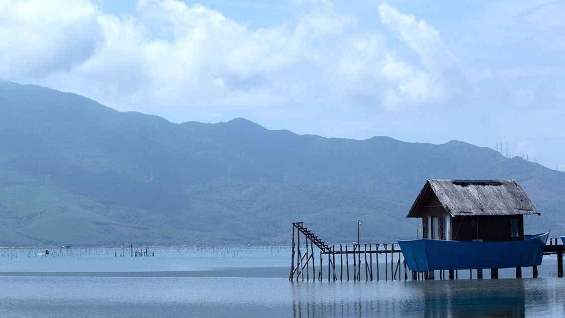 Ultimate Vietnam Cycling Odyssey: 17-Day Adventure from Saigon to Hanoi